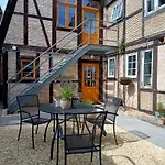 Apartment De Böhn *