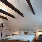 Apartment De Böhn *